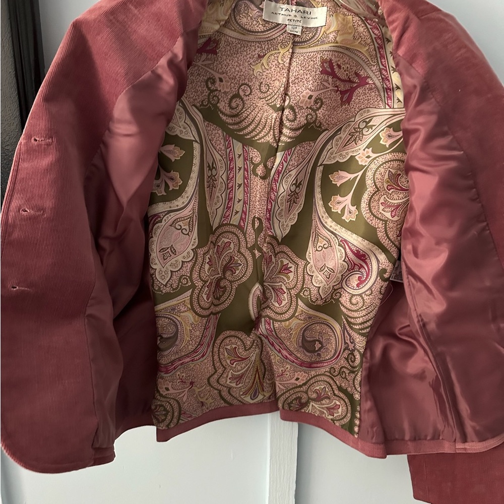 Tahari Pink Blazer with Paisley Lining